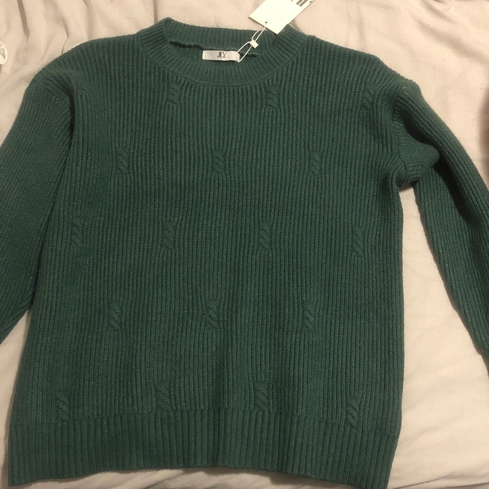 NWT Green Ribbed Sweater
